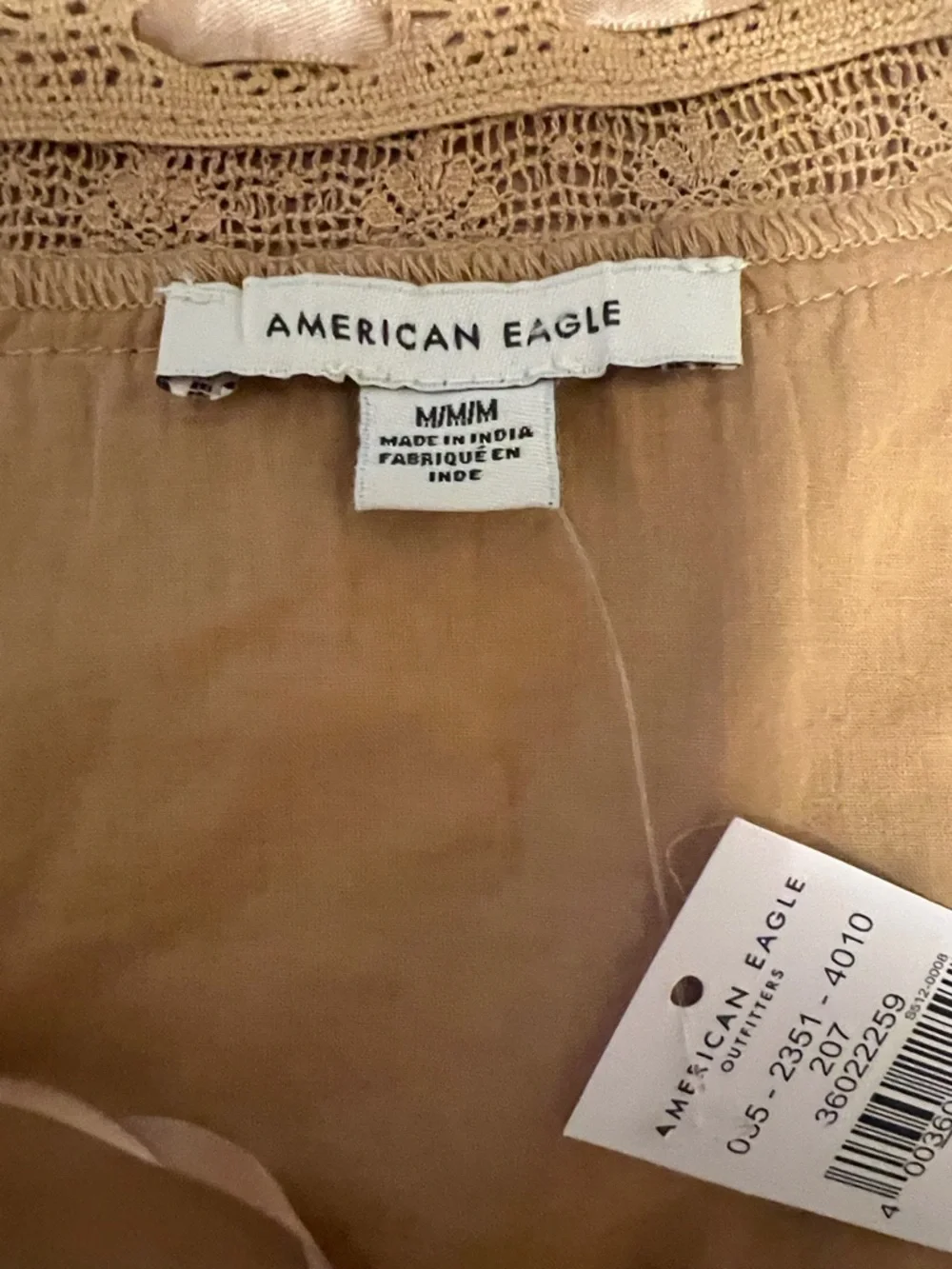 American Eagle Boho Peasant Top Medium NWT Lace Trim Prairie Cottagecore - Picture 6 of 7
